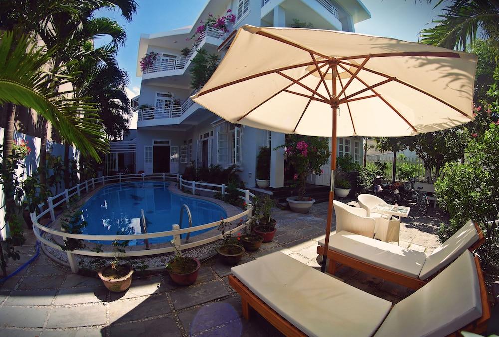 The Moon Villa Хойан Экстерьер фото